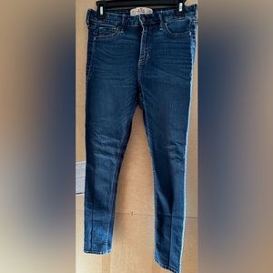 Hollister Super Skinny Jean